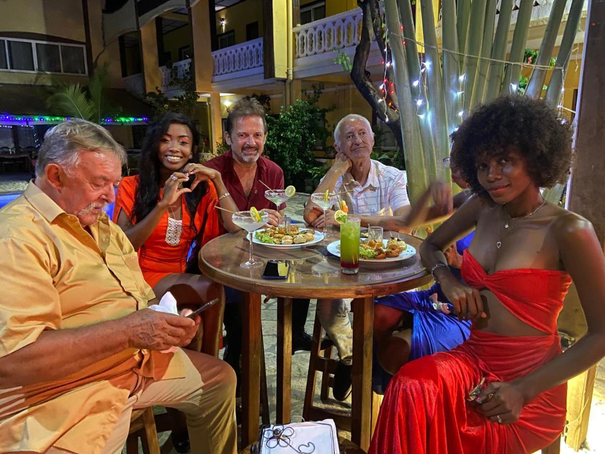 Hotel Restaurant Coco Lodge Majunga Mahajanga Eksteriør bilde